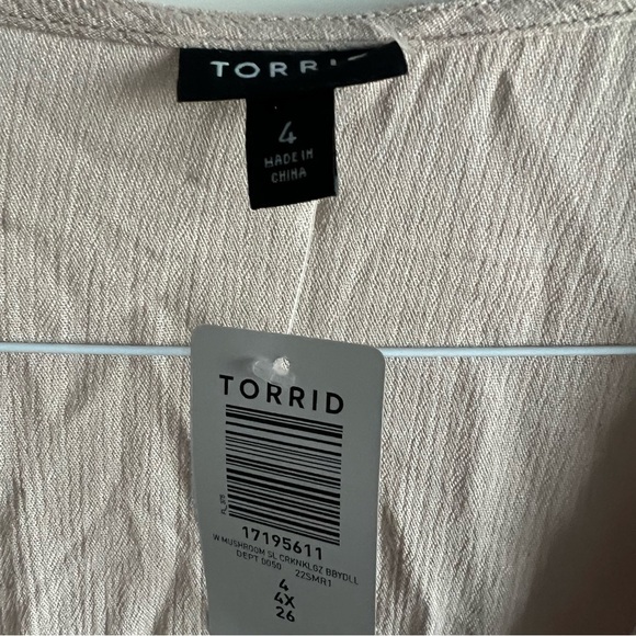 Torrid Plus Size - Babydoll Crinkle Gauze Crochet Inset Lace-Up Top - Picture 8 of 8